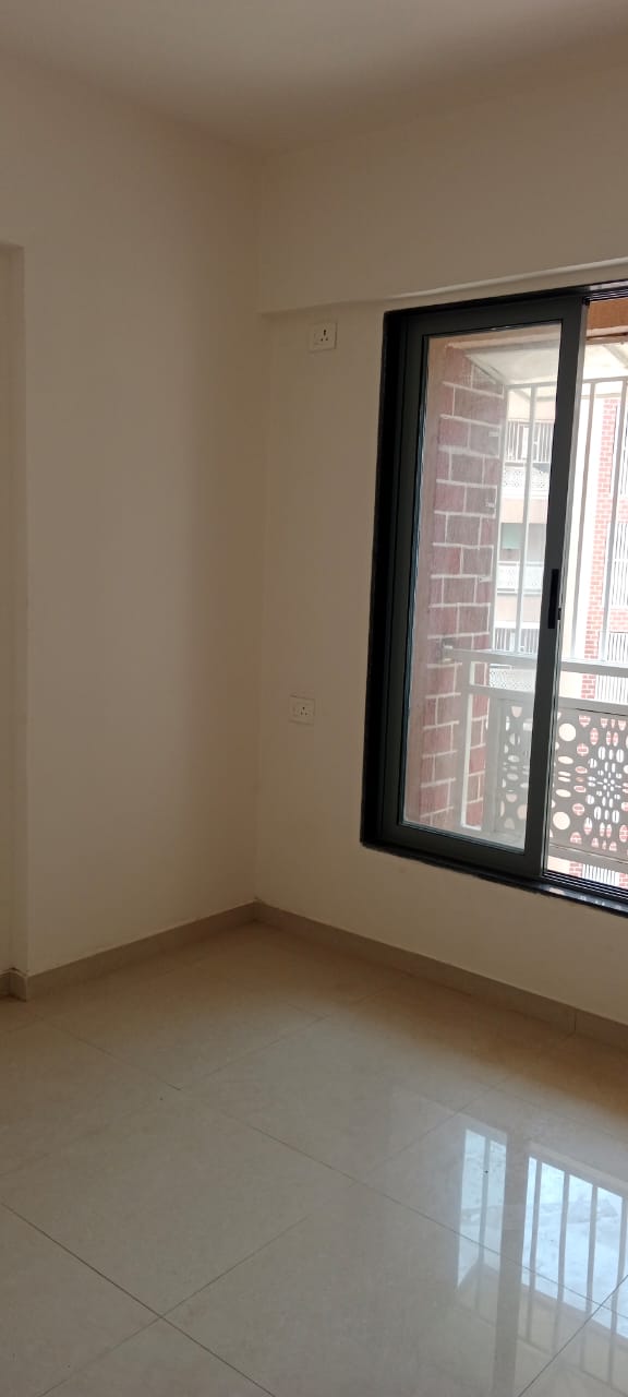 1 BHK + Extra Room Apartment For Rent in Lodha Panacea 1