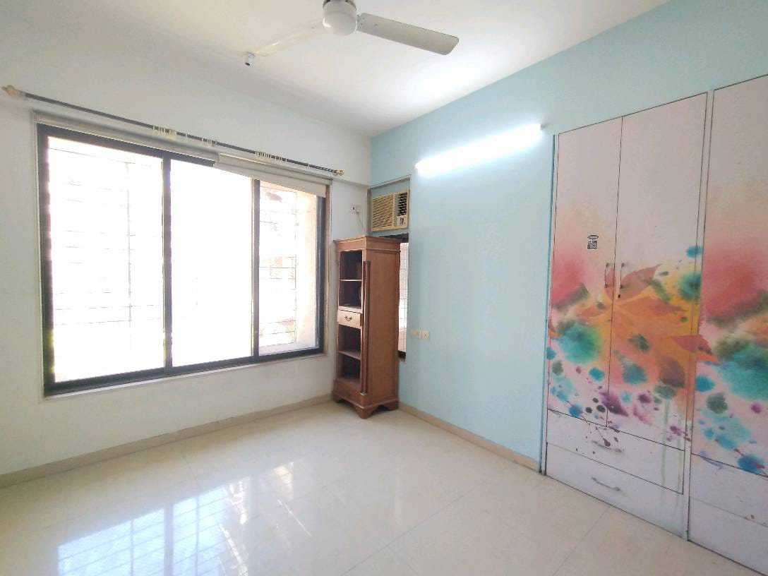 3 BHK + Pooja Room 1100 Sq.Ft. Apartment in Lodha Paradise