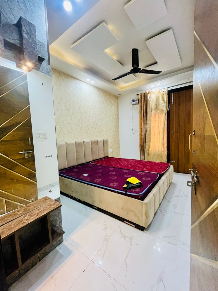 Bedroom, dwarka mor 3 Bedroom 950 Sq.Ft. Builder Floor In Dwarka Mor Delhi 9328723
