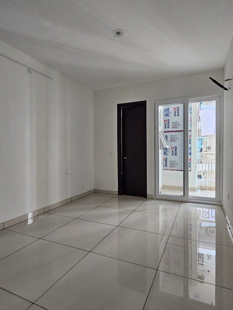 Room, hermitage-centralis 3 Bedroom 1700 Sq.Ft. Apartment In Vip Road Zirakpur 9328592