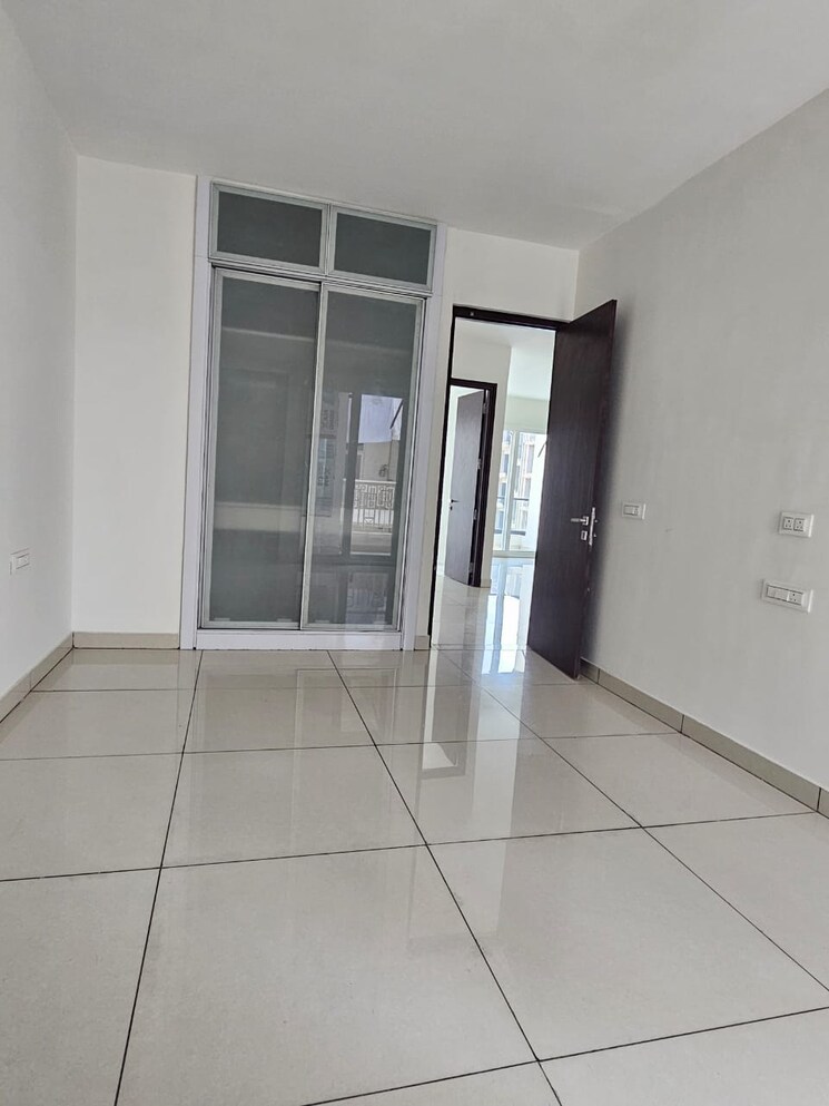 Other, hermitage-centralis 3 Bedroom 1700 Sq.Ft. Apartment In Vip Road Zirakpur 9328592