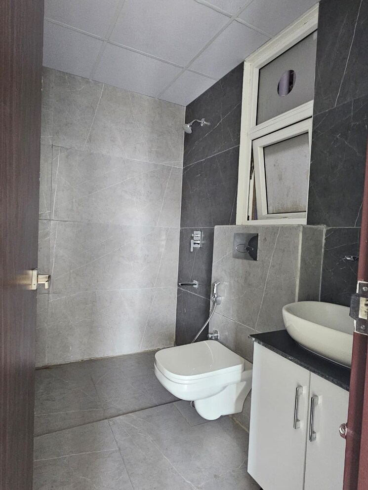Attached Bathroom, hermitage-centralis 3 Bedroom 1700 Sq.Ft. Apartment In Vip Road Zirakpur 9328592
