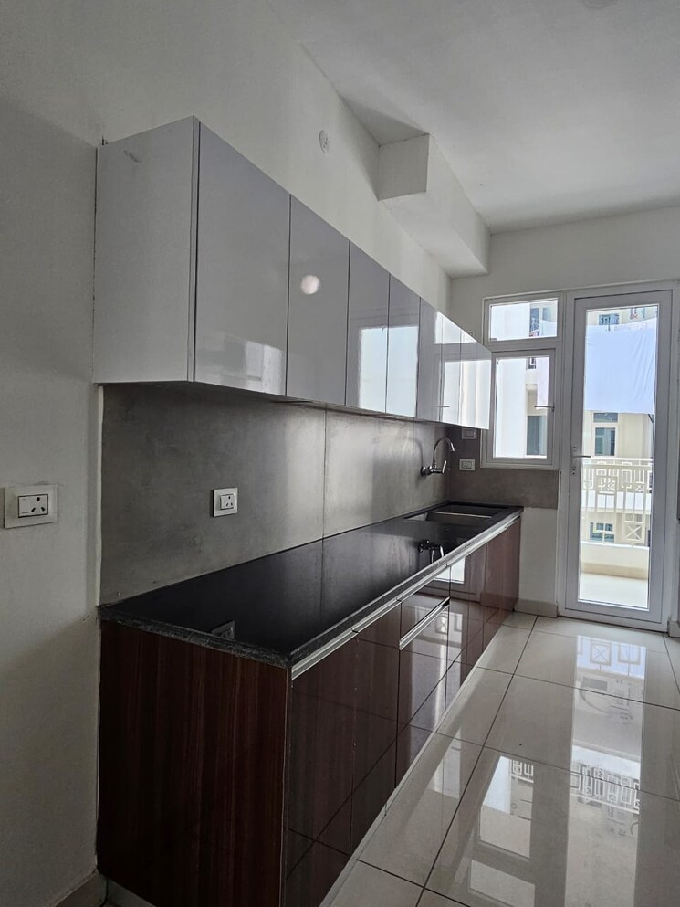 Kitchen, hermitage-centralis 3 Bedroom 1700 Sq.Ft. Apartment In Vip Road Zirakpur 9328592