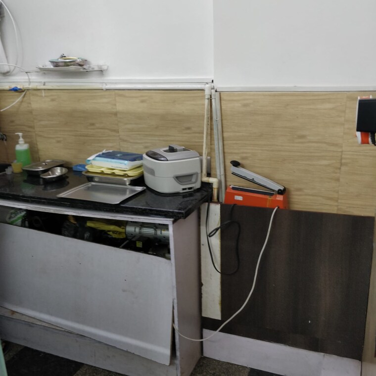 Team Area, greater kailash i Commercial Office Space 800 Sq.Ft. In Greater Kailash I Delhi 9328759