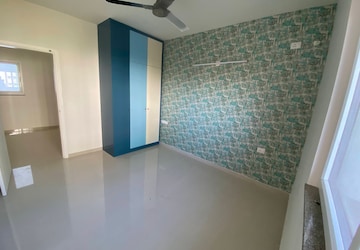 Room in 3 BHK Apartment at Rohan Upavan, Hennur – for Rent