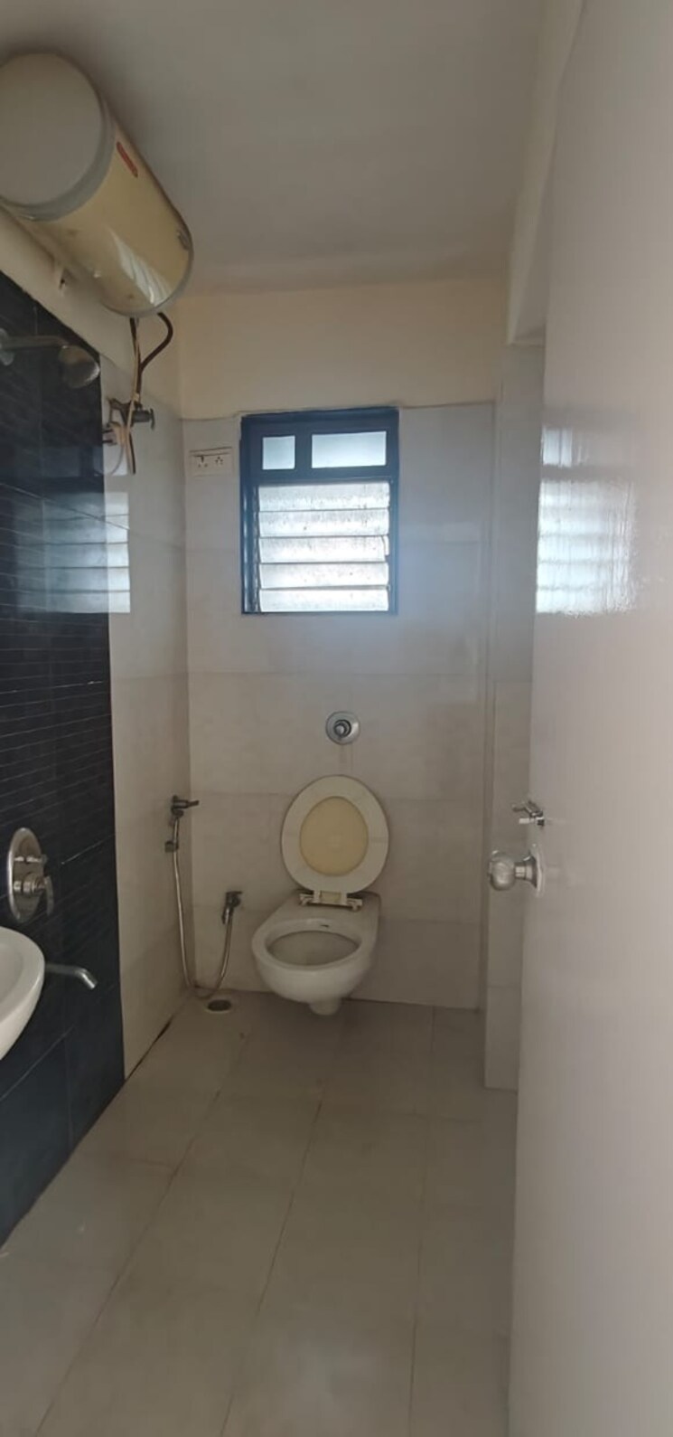 Bathroom, sufalam-apartment-chembur 3 Bedroom 1430 Sq.Ft. Apartment In Chembur Mumbai 9328755