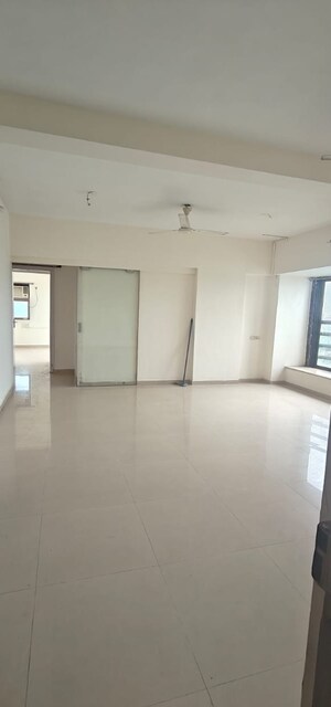 Living Room in 3 BHK Apartment at Sufalam Apartment Chembur, Chembur – for Rent