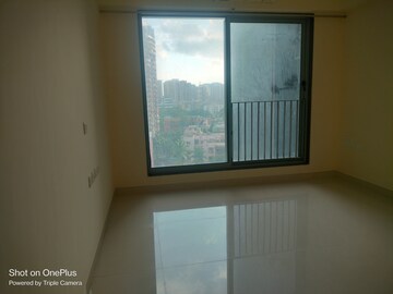 Room in 1 BHK Apartment at Chandak 34 Park Estate, Goregaon West – for Rent