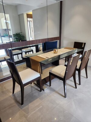 Living Room in 3 BHK Apartment at Sadanand Building, Dadar West – for Rent