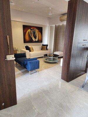 Living Room in 3 BHK Apartment at Sadanand Building, Dadar West – for Rent