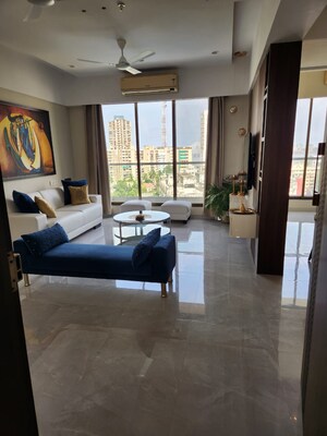 3 BHK Apartment For Rent in Sadanand Building, Dadar West