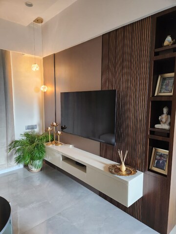 Living Room in 3 BHK Apartment at Sadanand Building, Dadar West – for Rent