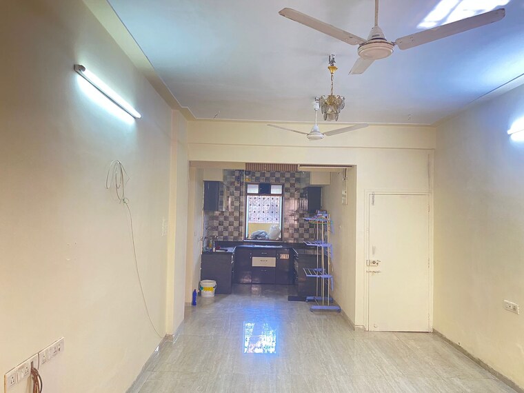 Room, mahim east 2 Bedroom 485 Sq.Ft. Apartment In Mahim East Mumbai 9328936
