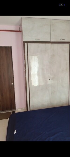 Room in 1 BHK Apartment at Naman Premier, Andheri East – for Rent