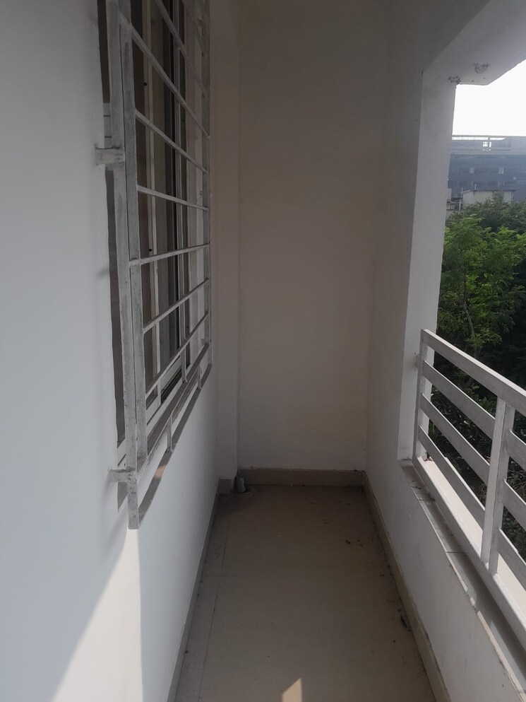 Balcony, lalpur 3 Bedroom 1717 Sq.Ft. Apartment In Lalpur Ranchi 9328931