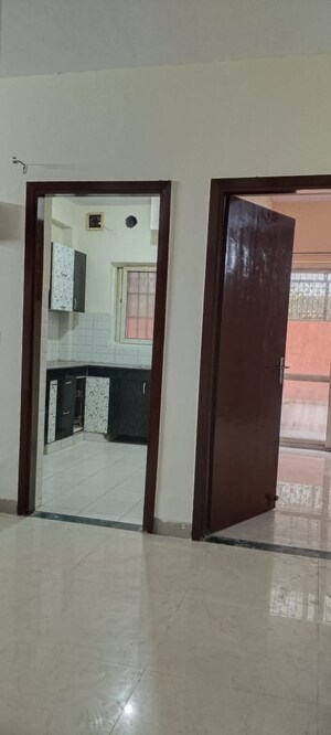Building Lobby in 3.5 BHK Villa at BPTP Park 81, Sector 81 – for Rent