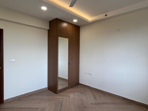 Room in 3 BHK Apartment at Prestige Fairfield, Rmv 2nd Stage – for Rent