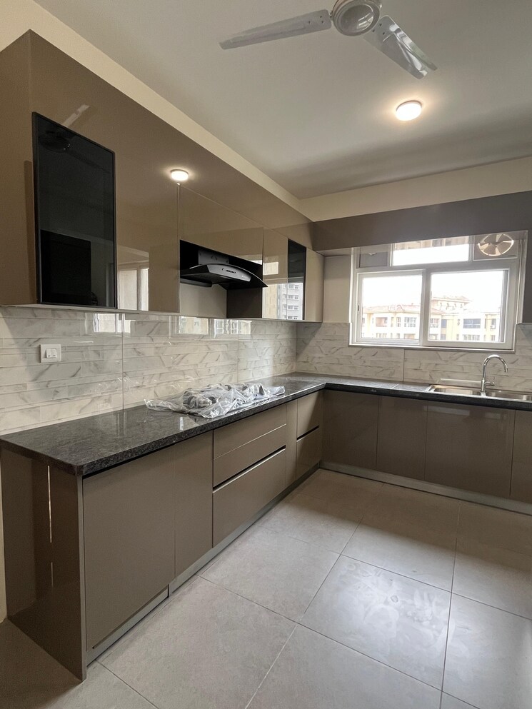 Kitchen, prestige-fairfield 3 Bedroom 1993 Sq.Ft. Apartment In Rmv 2nd Stage Bangalore 9328680