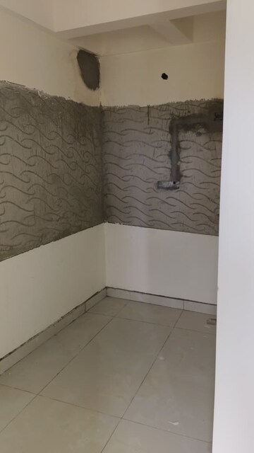 Bathroom in 2 BHK Apartment at Baiyappanahalli – for Rent