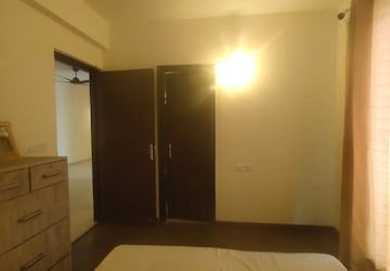 Bedroom in 2 BHK Apartment at BPTP Discovery Park, Sector 80 – for Rent