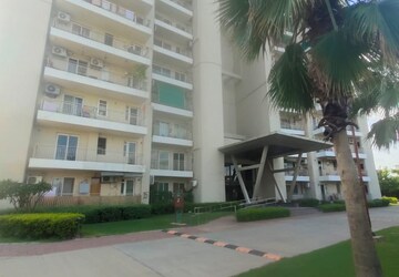 2 BHK Apartment For Rent in BPTP Discovery Park, Sector 80