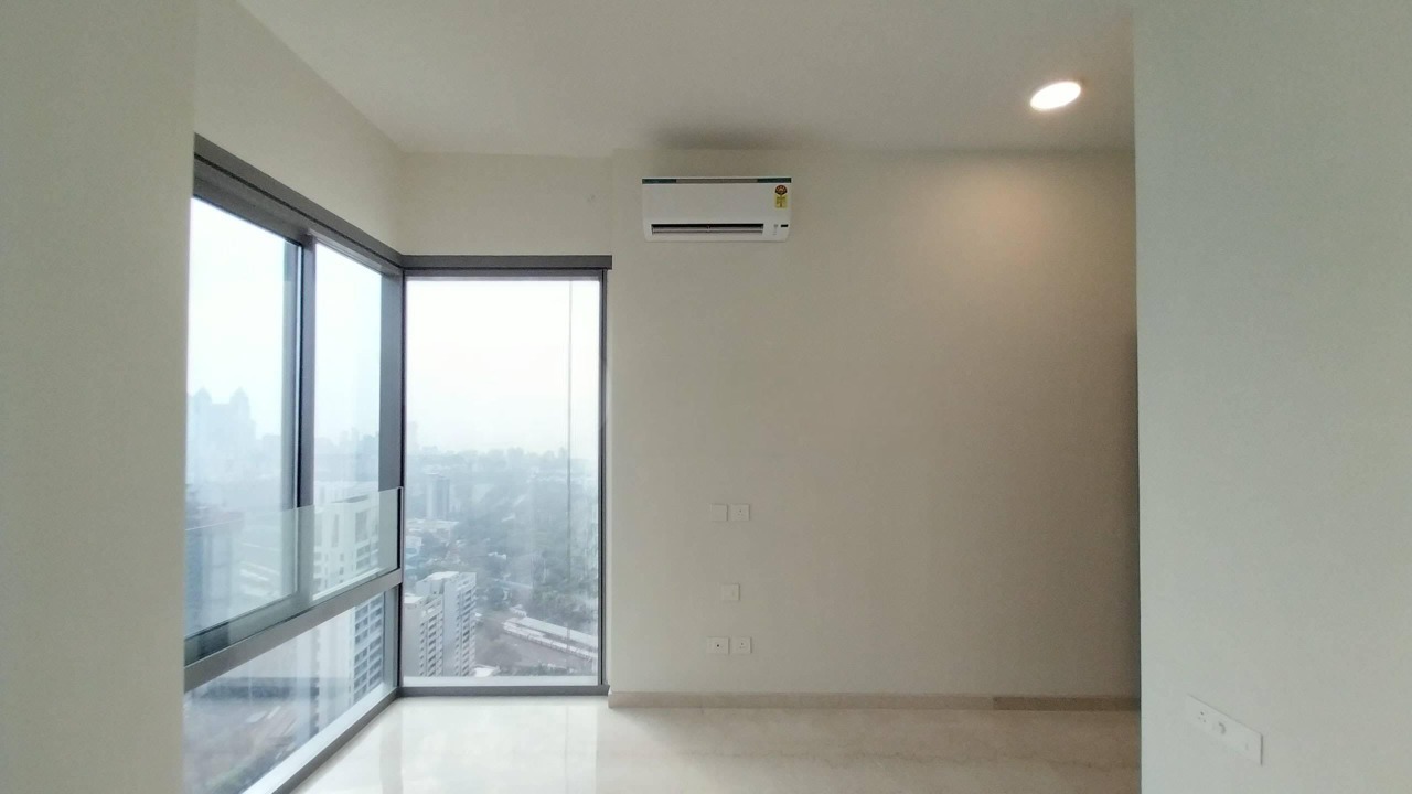 3 BHK + Servant Room Apartment For Rent in Piramal Mahalaxmi