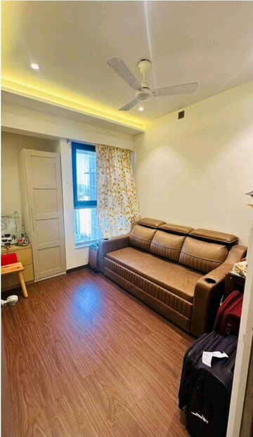 Living Room in 2 BHK Apartment at Kalpataru Paramount, Kapur Bawdi – for Sale