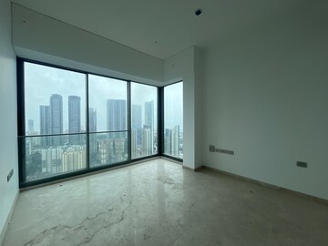 Room in 3 BHK Apartment at Rustomjee Crown, Prabhadevi – for Rent