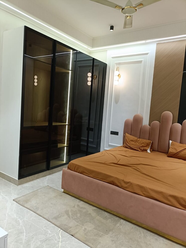 Master Bedroom, ansal-api-versalia 4 Bedroom 2170 Sq.Ft. Builder Floor In Sector 67a Gurgaon 9329213