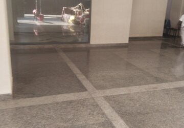 Parking in 4 BHK Builder Floor at Dlf Phase I – for Sale