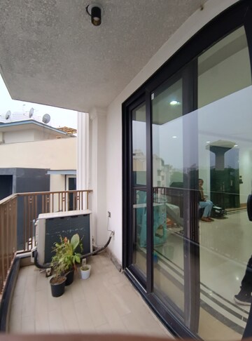 Kitchen in 4 BHK Builder Floor at Vipul World Floors, Sector 48 – for Sale
