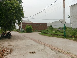  Plot – Exterior View View at Gwalior Road - for Sale
