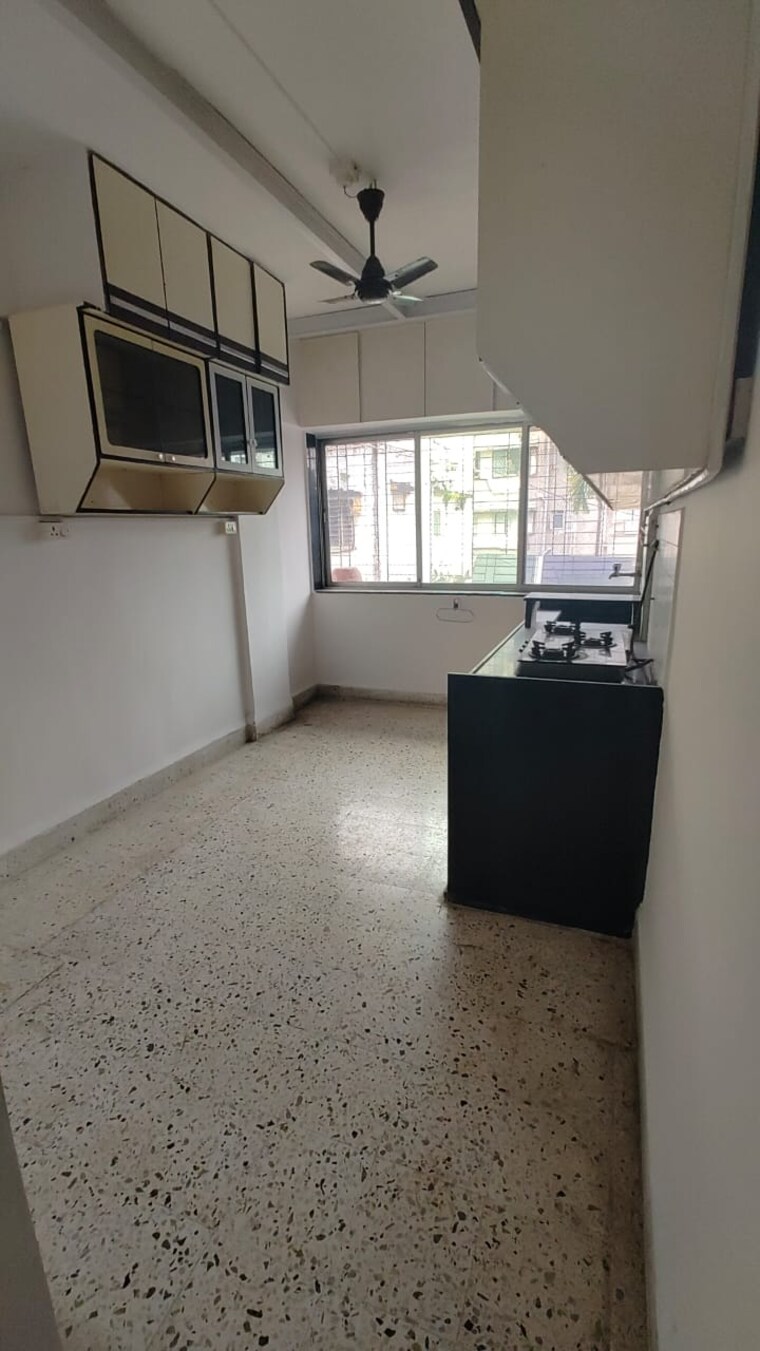 Kitchen, dadar west 1 Bedroom 450 Sq.Ft. Apartment In Dadar West Mumbai 9329237