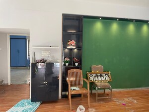 Room in 3 BHK Apartment at Vineyard Excellent, Gachibowli – for Rent