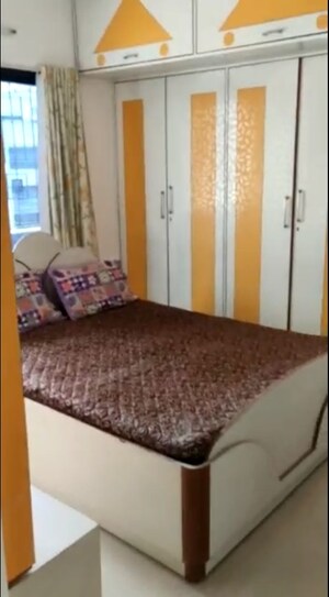Bedroom in 3 BHK Apartment at Green Acres Apartment, Waghbil – for Rent