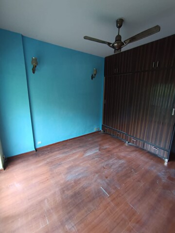 Room in 3 BHK Apartment at BPTP Princess Park, Sector 86 – for Rent