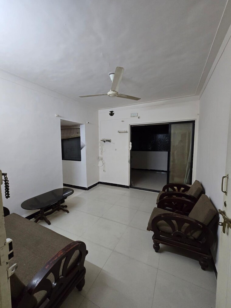 Team Area, navalakha-tanishq 1.5 Bedroom 700 Sq.Ft. Apartment In Kharadi Pune 9329348