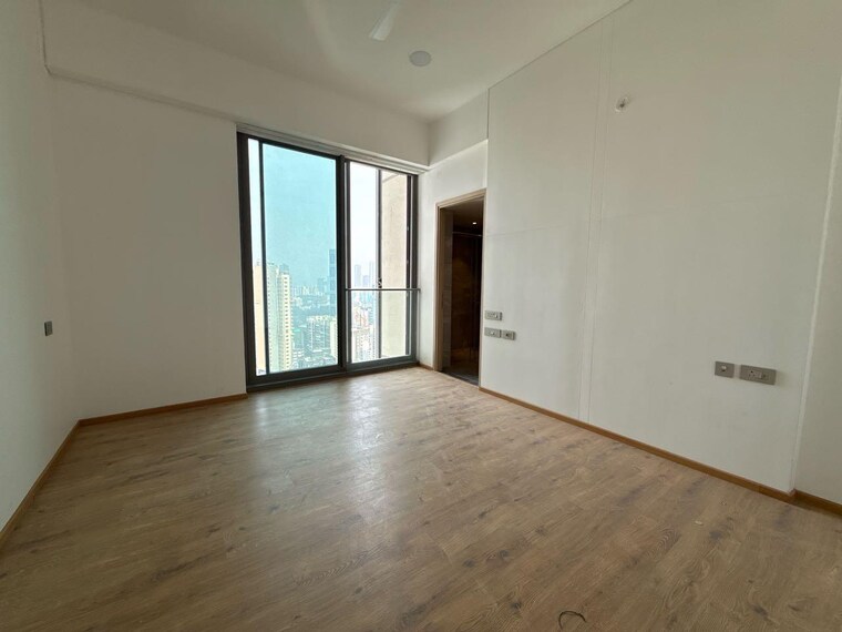 Room, rustomjee-crown 4 Bedroom 2300 Sq.Ft. Apartment In Prabhadevi Mumbai 9329403