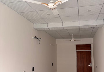Team Area in  Shop at Amolik Sankalp, Sector 85 – for Sale