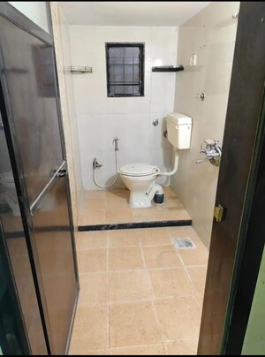 Bathroom in 1 RK Apartment at Neeraj Park CHS, Bhayandar East – for Rent