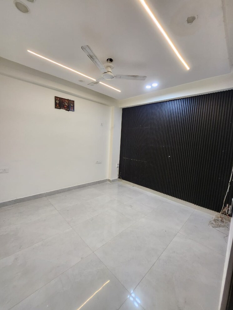 Room, palm-residency-chhatarpur 2 Bedroom 100 Sq.Ft. Apartment In Chattarpur Delhi 9329482