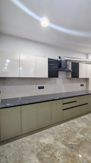 Kitchen in 3 BHK Builder Floor at Sushant Lok 3, Sector 57 – for Rent