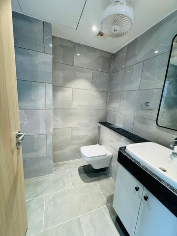 Bathroom in 4 BHK Apartment at Rustomjee Crown, Prabhadevi – for Rent
