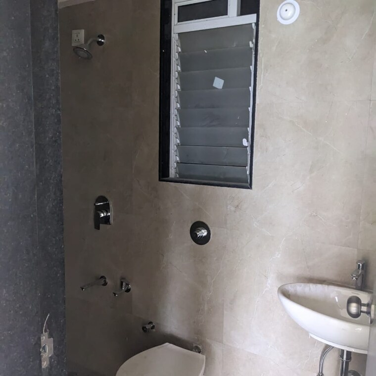 Bathroom, mahavir-kalpavruksha 1 Bedroom 480 Sq.Ft. Apartment In Anand Nagar Thane 9329522