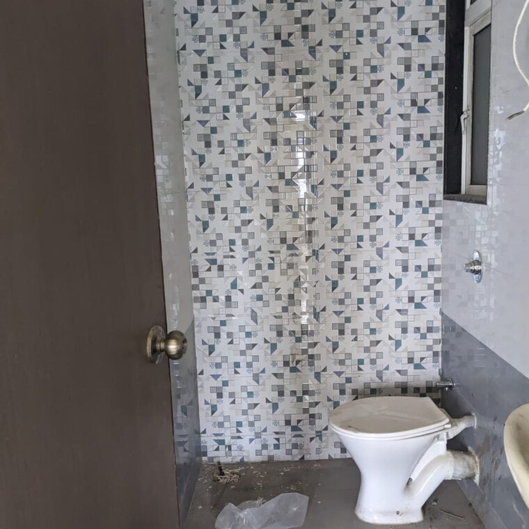 Bathroom, mahavir-kalpavruksha 1 Bedroom 480 Sq.Ft. Apartment In Anand Nagar Thane 9329522