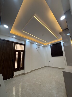 Bedroom in 3 BHK Builder Floor at Dwarka Mor – for Rent