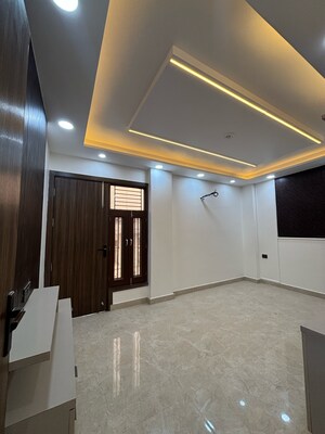 Bedroom in 3 BHK Builder Floor at Dwarka Mor – for Rent