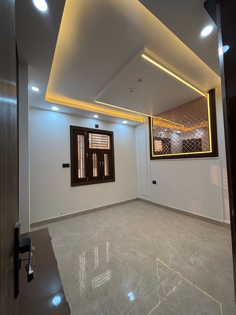 Bedroom, dwarka mor 3 Bedroom 1050 Sq.Ft. Builder Floor In Dwarka Mor Delhi 9329542