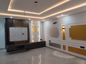 Living Room in 3 BHK Apartment at Sector 81 – for Rent
