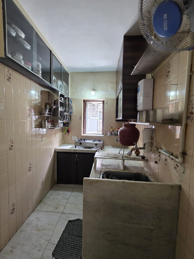 Kitchen, om-niwas-chs-kurla 2 Bedroom 820 Sq.Ft. Apartment In Kurla West Mumbai 9329613